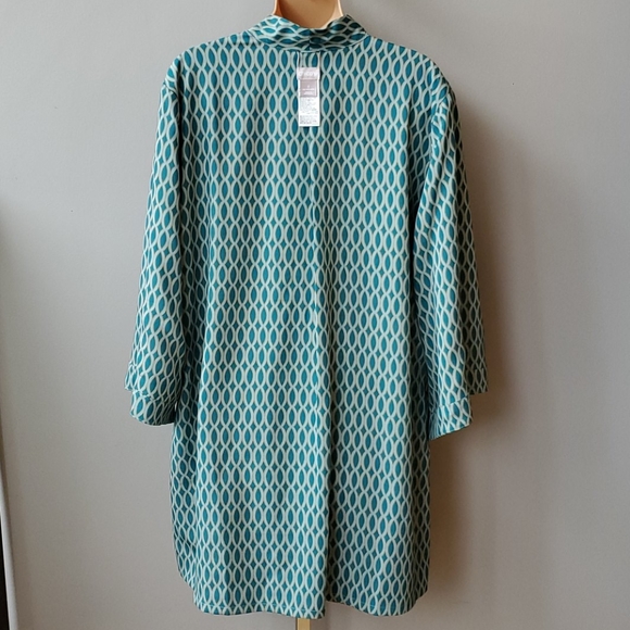 Chico's Reversible Mixed Floral-Geometric Kimono - Picture 8 of 9